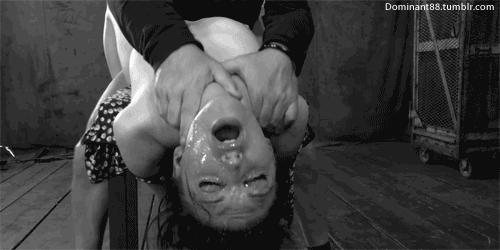 BDSM унижение шлюхи 2