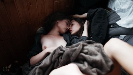 Отомстили двум сучкам