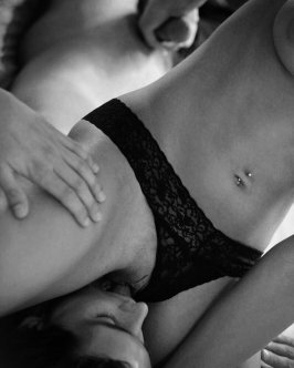 Грязные женские трусики