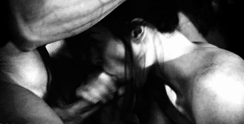 Строгий Господин ищет послушную рабыню