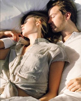 В лучах утреннего солнечного света